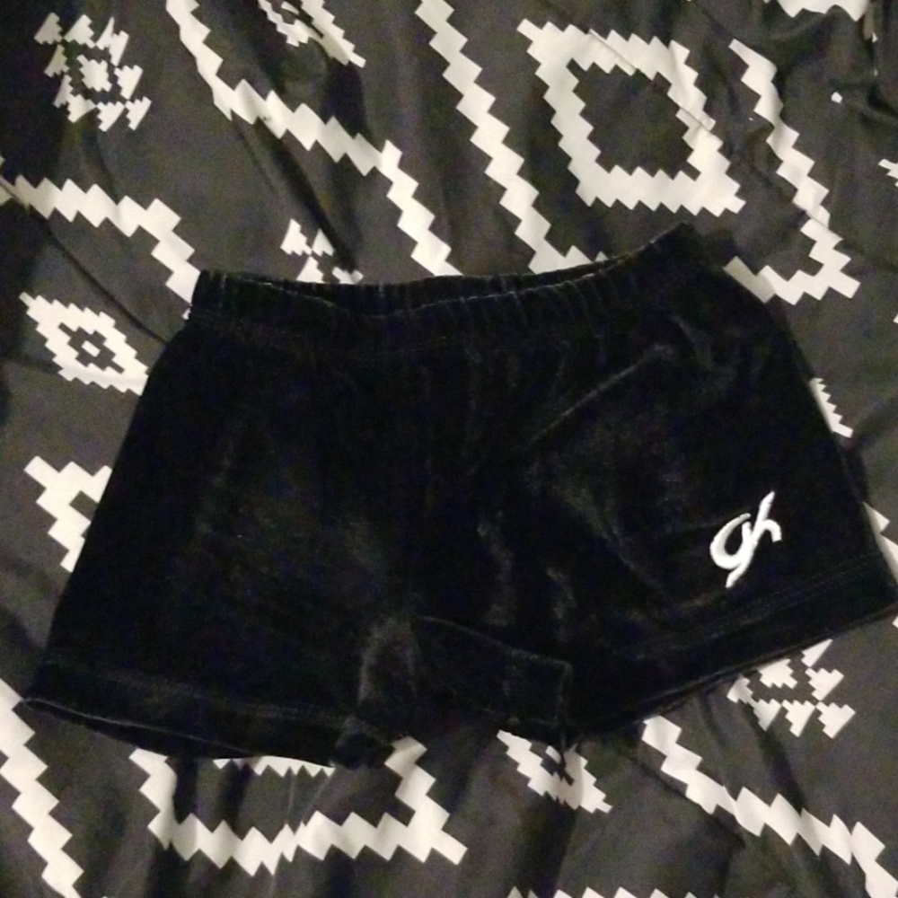 Gk velvet short